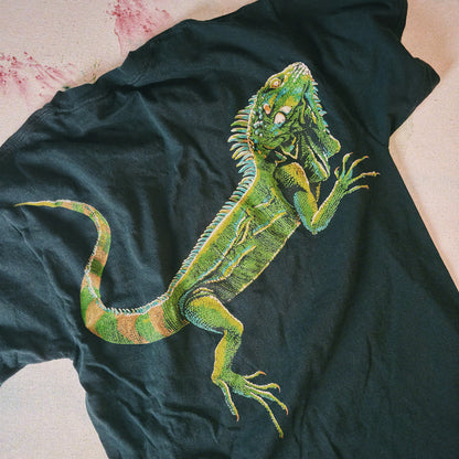 Defend Vintage Belize Iguana