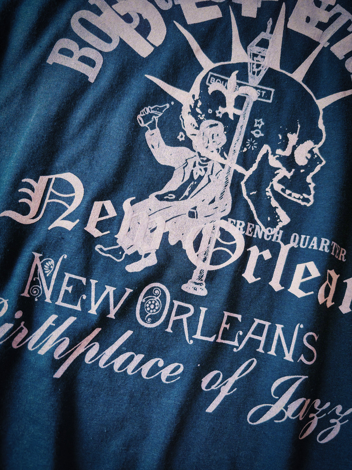 Defend Vintage Bourbon Street Lean